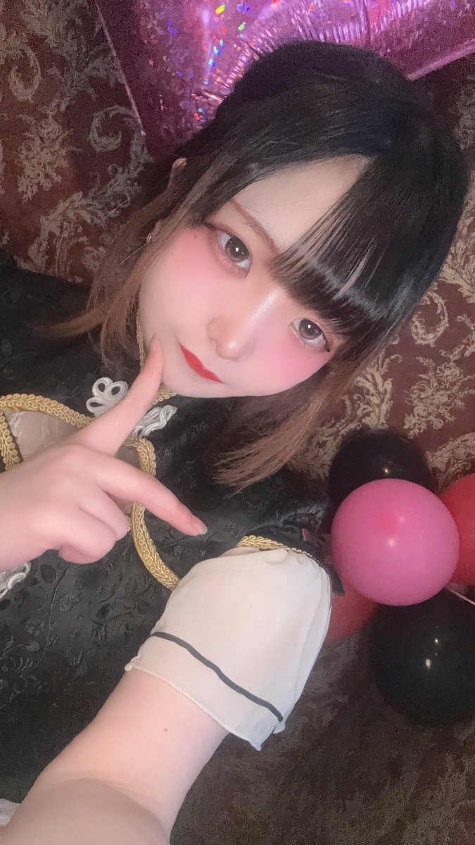 ♡19-1♡  🎂しょうちゃん生誕祭🎂
店内ふわふわきらきらでかあいい⭐️

#コンカフェ #コンカフェ営業 #ミナミコンカフェ #自撮り界隈 #いいね返し
