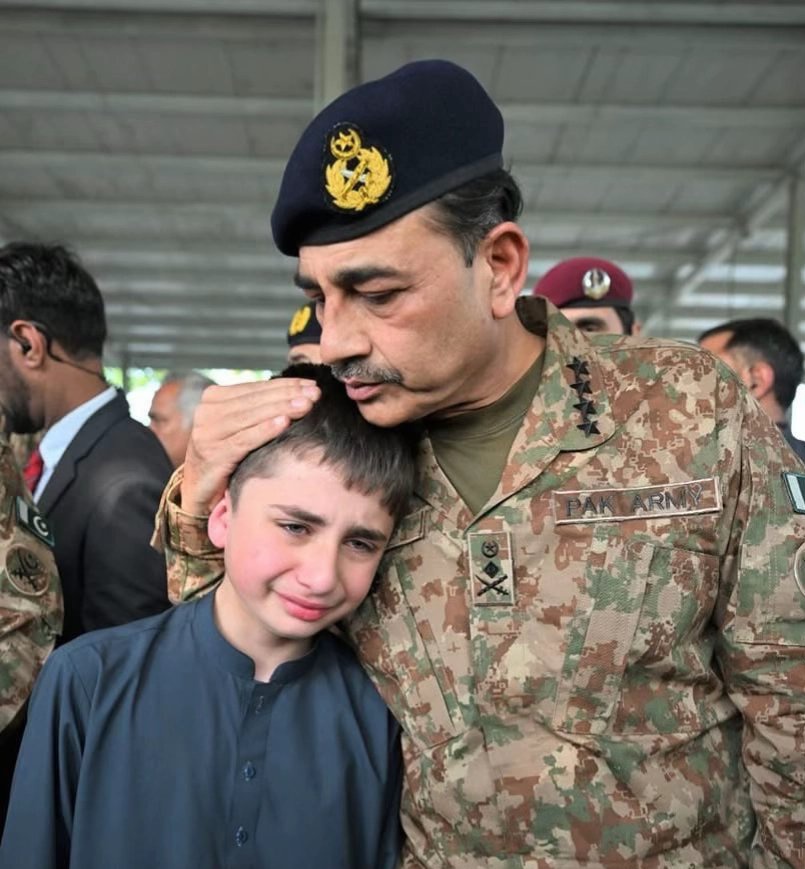 Pak Army tweet media