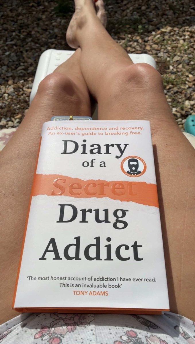 Secret Drug Addict tweet media