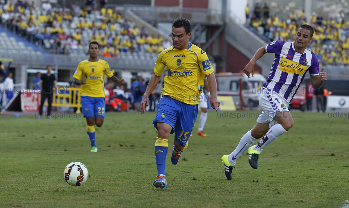udlaspalmasNET's tweet photo. UD Las Palmas 🆚️ Real Valladolid

✅️ 14 victorias
🤝 9 empates
❌️ 1 derrota

🏟 17 partidos en el Estadio Insular
🏟 7 partidos en el Estadio de Gran Canaria https://t.co/EZ75QSLva3