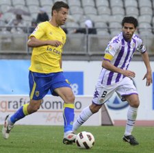 udlaspalmasNET's tweet photo. UD Las Palmas 🆚️ Real Valladolid

✅️ 14 victorias
🤝 9 empates
❌️ 1 derrota

🏟 17 partidos en el Estadio Insular
🏟 7 partidos en el Estadio de Gran Canaria https://t.co/EZ75QSLva3