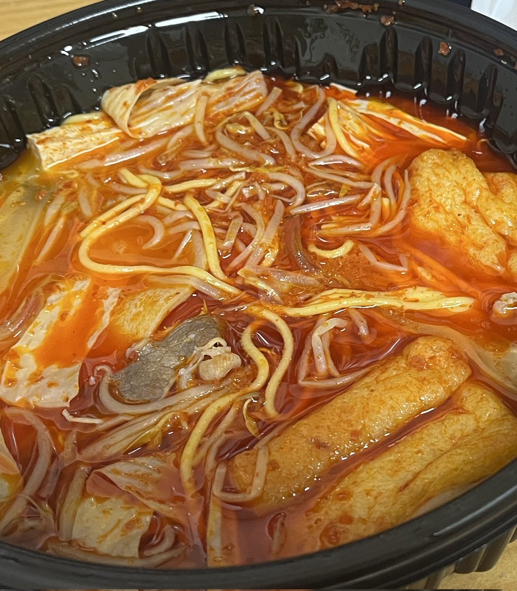 먹카와 tweet media