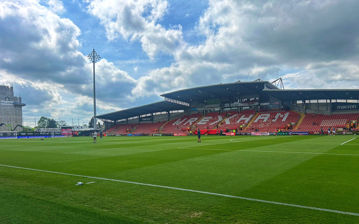 IanHunt77's tweet photo. What a day for it. How are the nerves @Wrexham_AFC &amp; @NewportCounty fans? Two different (but equally unmissable) final-day dramas coming your way on @BBCRadioWales from 12 #RWSport https://t.co/sVGYUyNKa0