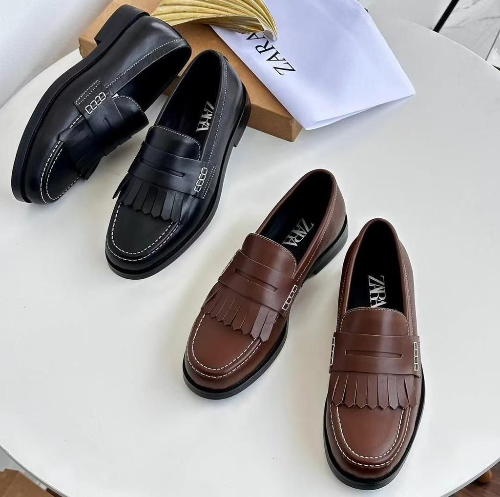 Feet2FitNG's tweet photo. New INN‼️
ZARA leather shoe 
🏷️55K https://t.co/fIrL94QGS1