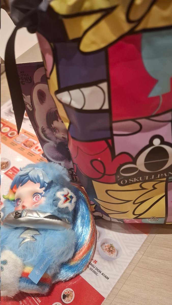 ncrcvit's tweet photo. WTT skullpanda my little pony mlp

bener bener baru beli dikeluarin dari box ga diapa-apain

have: rainbow dash
want: fluttershy/pinkie pie

📍bandung https://t.co/Y61FqiDZhs