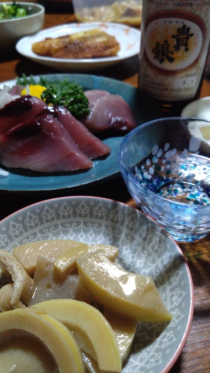 今夜は中之条町のお酒〈貴娘〉たけのこの煮物と初かつおと一緒に。