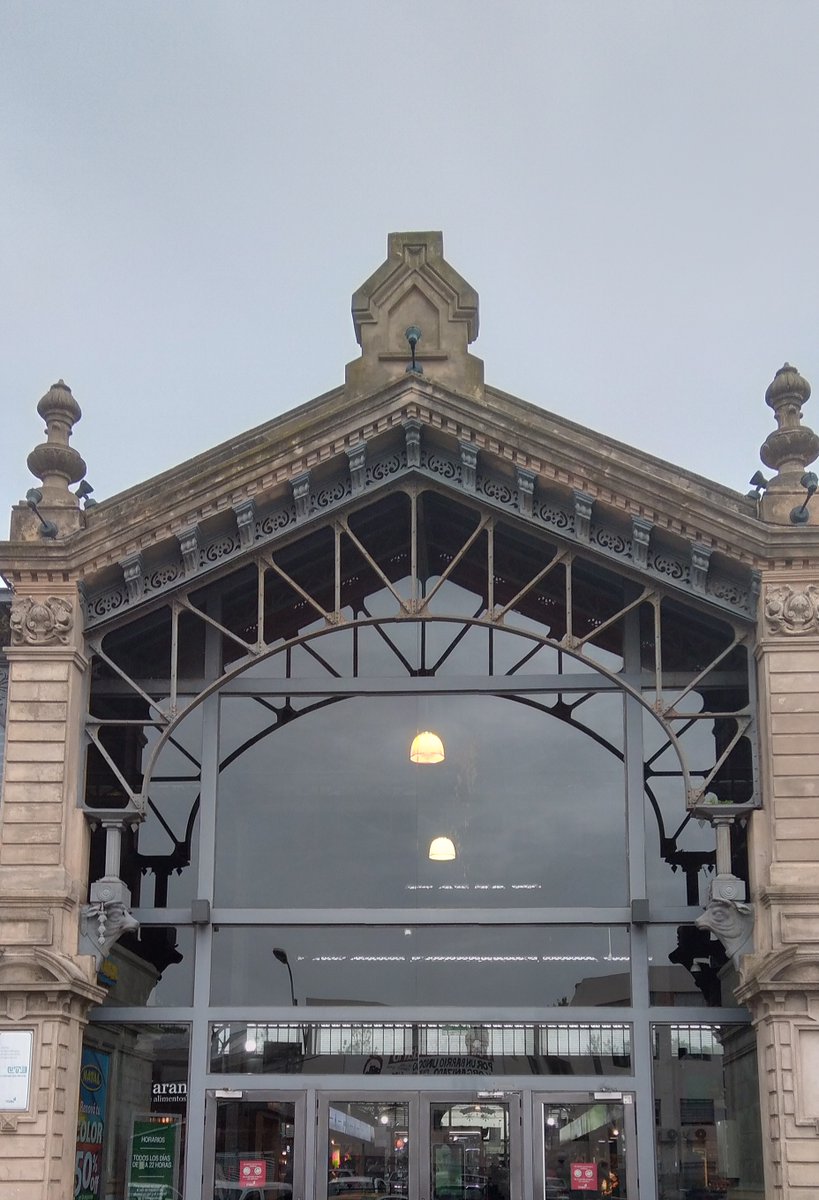 Lopezlaila1's tweet image. #Mercado Agrícola Montevideo (MAM) #Uruguay