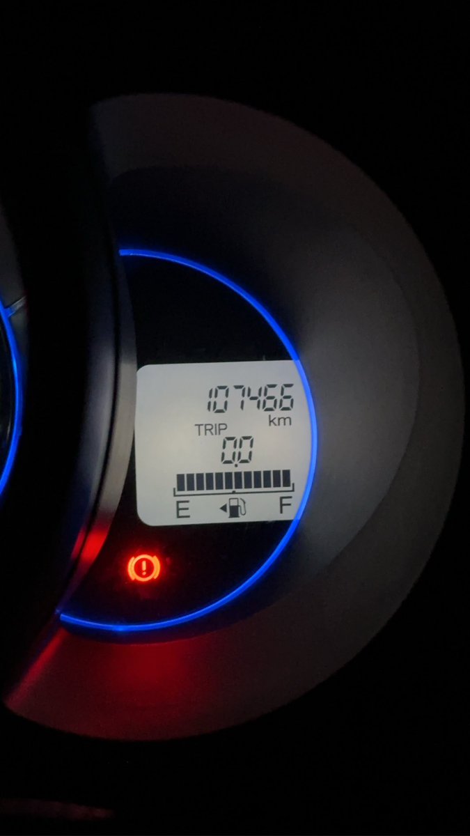 taaaak89's tweet photo. 出発〜　🚙🚙 https://t.co/dZsLF6B0et