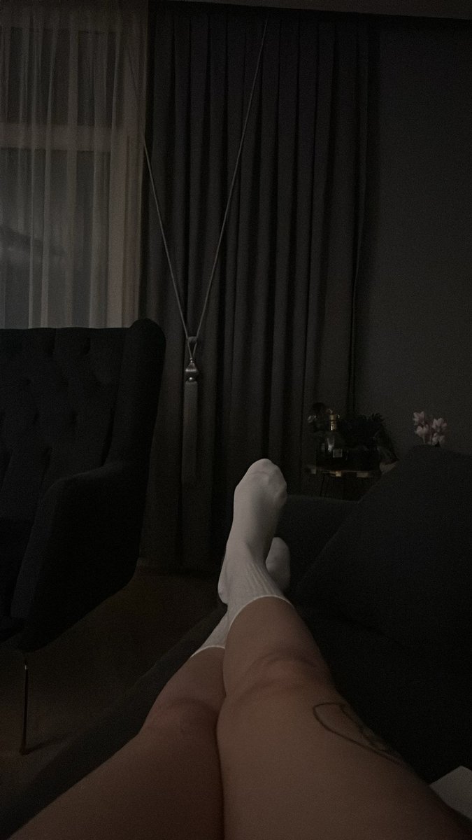 GODDES OZYRA tweet media