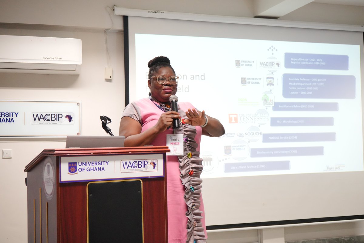 WACCBIP_UG's tweet image. @msmosi (Prof. Lydia Mosi) delivers an inspirational keynote address. 

Through her own journey, she highlights 
"life and career are not always straight paths but diverge and converge dynamically ultimately leading to the best you."

#INSPIRE2026 #WomenInSTEM #WomenInScience