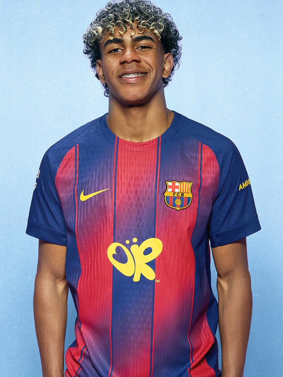 forcabarca_ar's tweet image. Euromericas Sport Marketing |  الأندية الأكثر بيعًا للقمصان في عام 2025:

1⃣  ريال مدريد: 3.133.000 قميص
2⃣  برشلونة: 2.940.000 قميص
3⃣  باريس سان جيرمان: 2.546.000 قميص
4⃣  بايرن ميونيخ: 2.377.000 قميص
5⃣  إنتر ميامي: 2.166.000 قميص 🐐