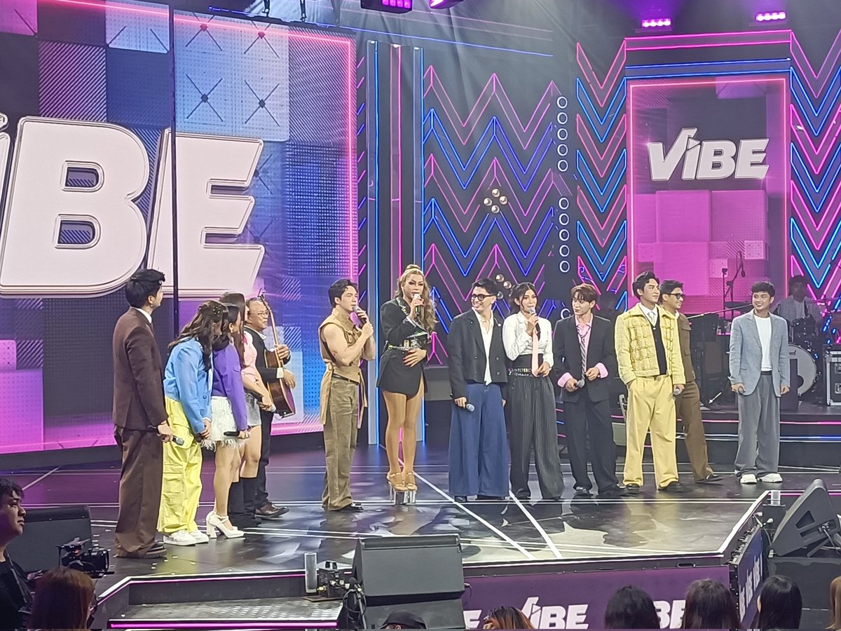 KapatidInsider's tweet photo. Makakasama natin si SAM CONCEPCION, TONIGHT! 💜✨

#VibeTV5 #VibePH
#WeekendTripTV5 @vibephtv https://t.co/i5NRrT7u4c