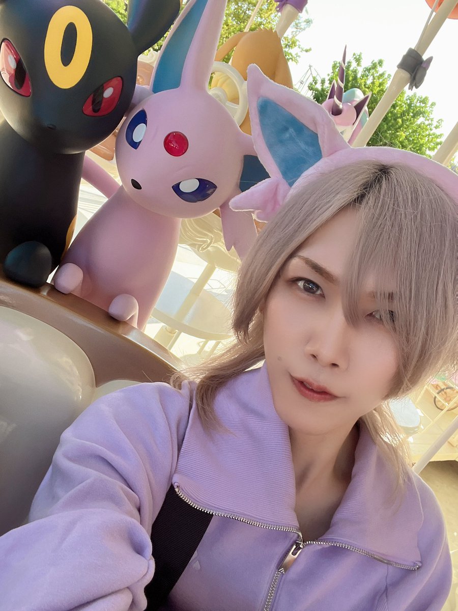yuju_game's tweet photo. お気に入りの写真達〜！
右手の骨折（ガチ）がいい味出してる🥴

月イチでポケパーク行きたい🫠 https://t.co/HiBn2eC3Lh