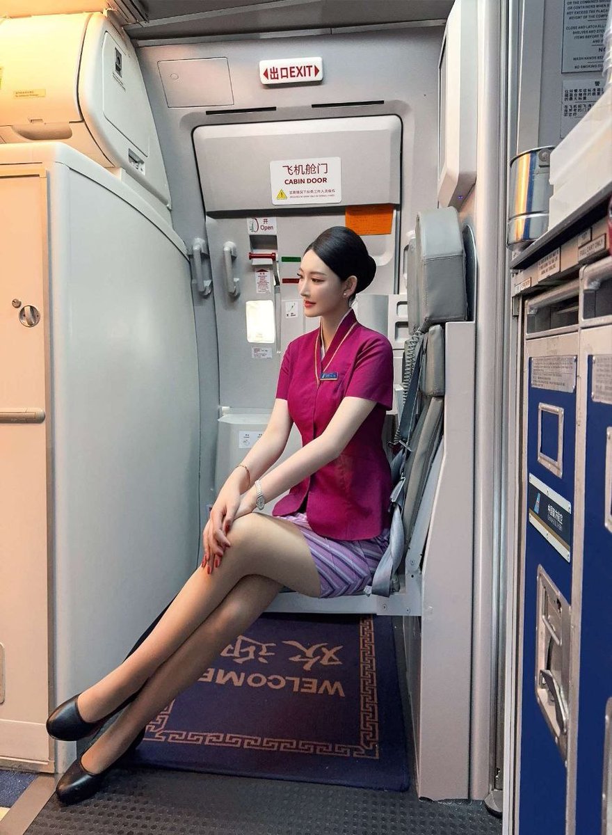 BYD4567's tweet photo. 别人一上来就喜欢，你不喜欢我是因为你没上来。 https://t.co/af6agjmPE5