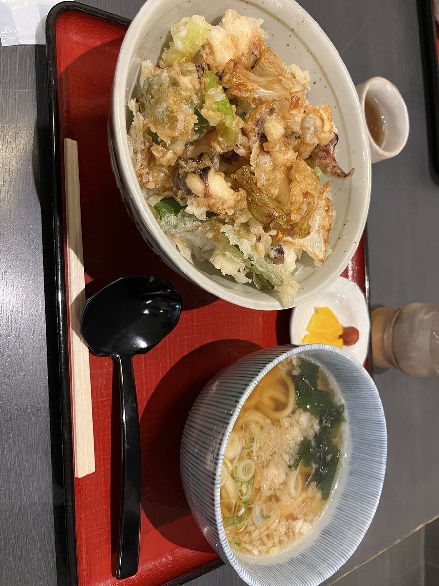 ティモシィ tweet media