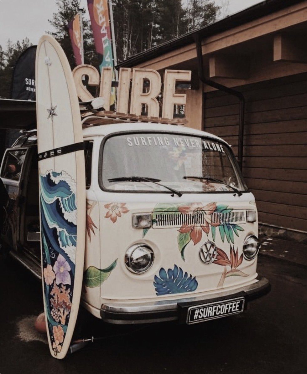 Volkswagen4ever's tweet image. #surf 🏄 #beach #holidays #baywindow #vw #volkswagen