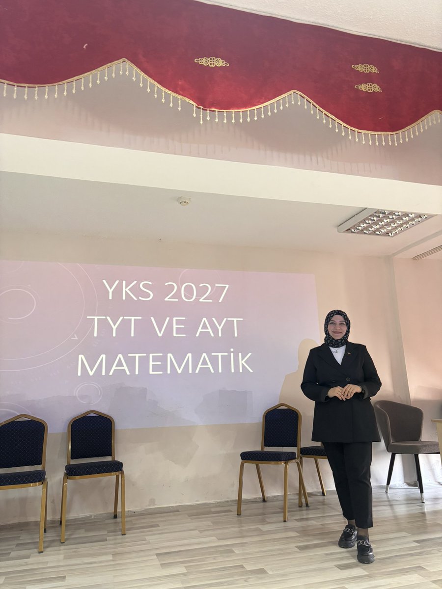 ttsosyalblmler's tweet photo. 11. sınıf öğrencilerimizle “Matematik Nasıl Çalışılmalı ve Verimli Ders Çalışma Yöntemleri” konulu seminerimizi gerçekleştirdik.
Bu süreçte öğrencilerimize;
✔️ Doğru çalışma teknikleri
✔️ TYT &amp; AYT matematik stratejileri
hakkında önemli bilgiler aktarıldı
@agrimem 
@agri_mem_arge https://t.co/zaQaBJCMPL