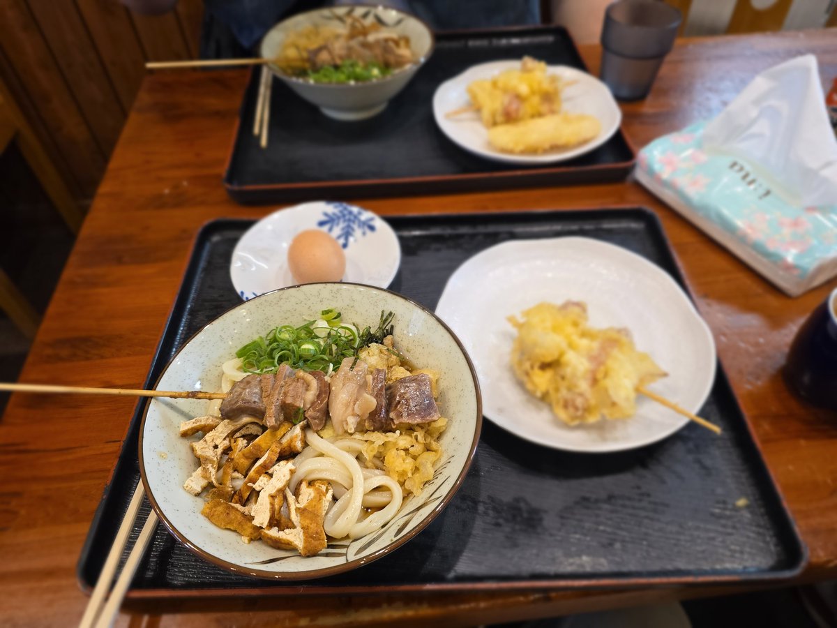 memmeP's tweet photo. ���川県うどん強かったわ、、、コーヒーはイマイチだったな、、 https://t.co/Mlskg47Psp