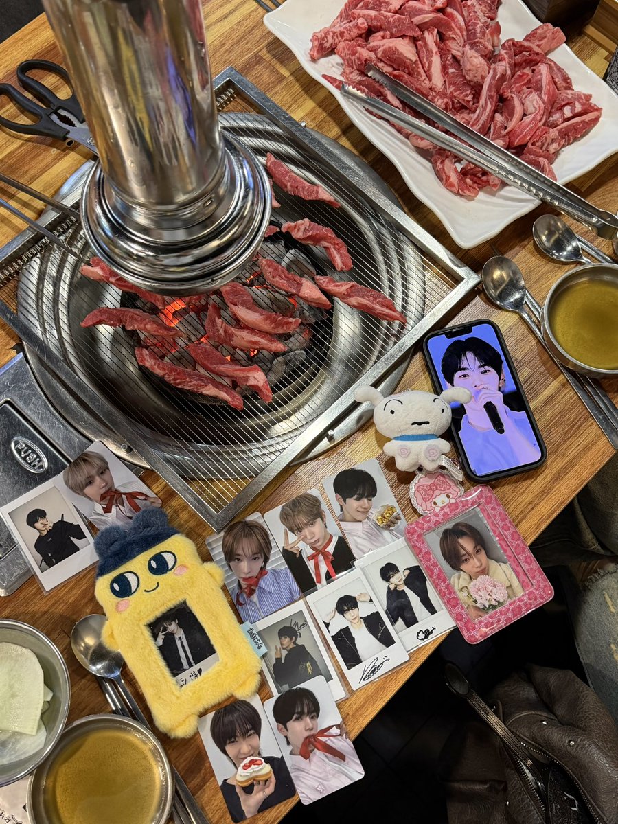 몽이 tweet media