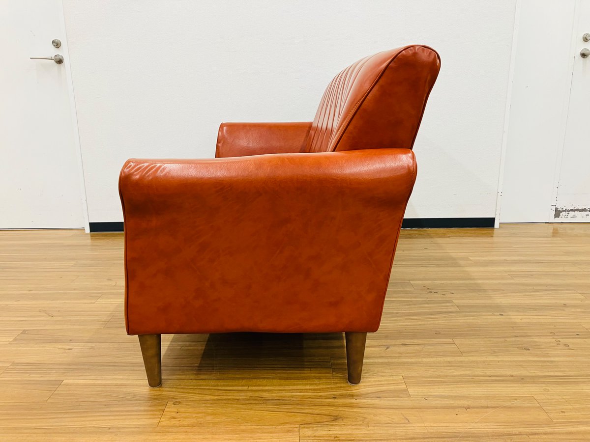 trefac_market's tweet photo. 【B-COMPANY/ビーカンパニー】カジュアルと高級感が両立した2.5人掛けソファー(クルー)買取入荷いたしました！
https://t.co/OEj1FBvVCv

#生活家具 #ソファー #2人掛けソファー #B-COMPANY #トレファクマーケット久喜店 https://t.co/QHL9bE8MqN
