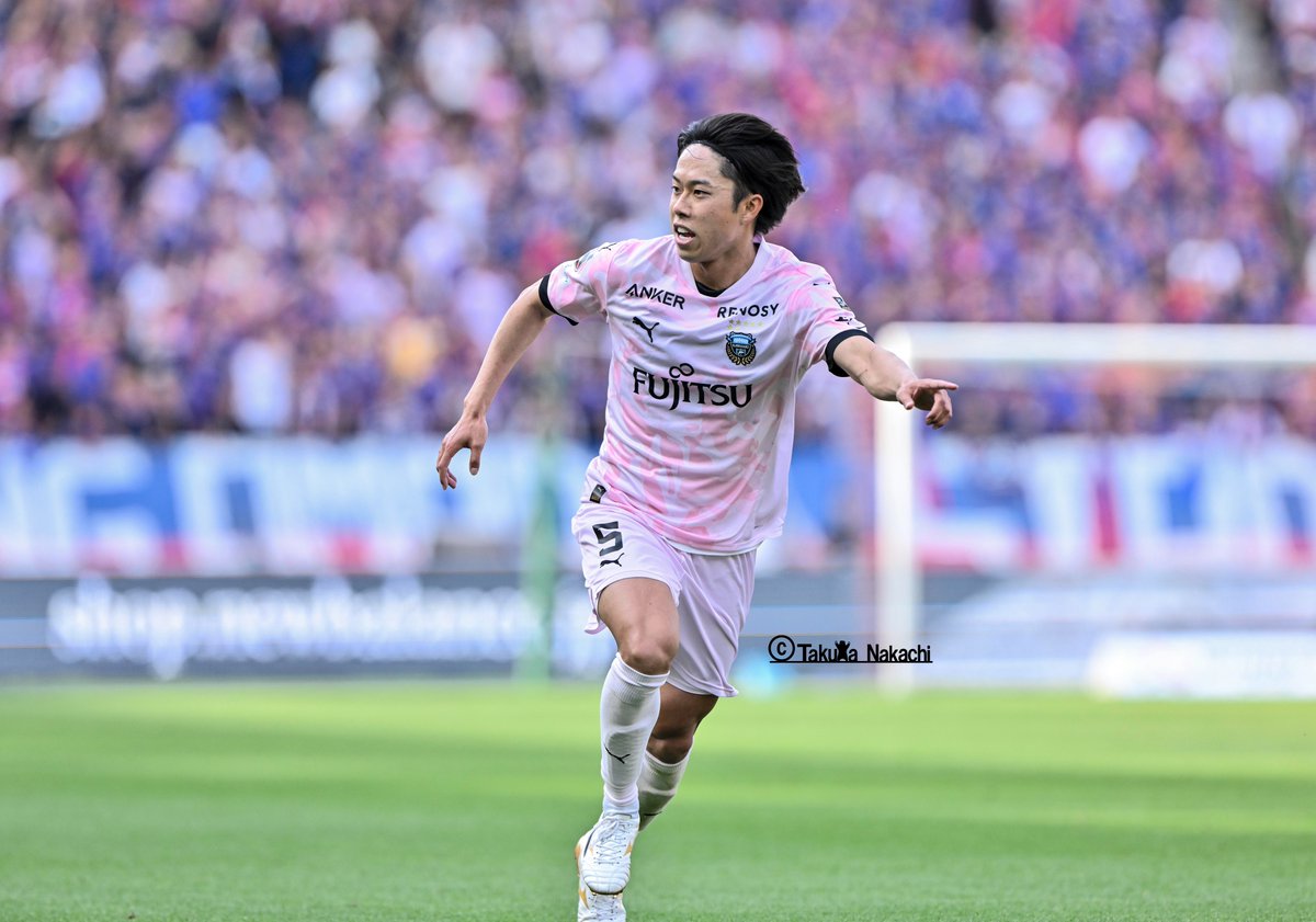 城とサッカーの編集者兼記者兼カメラマン tweet media