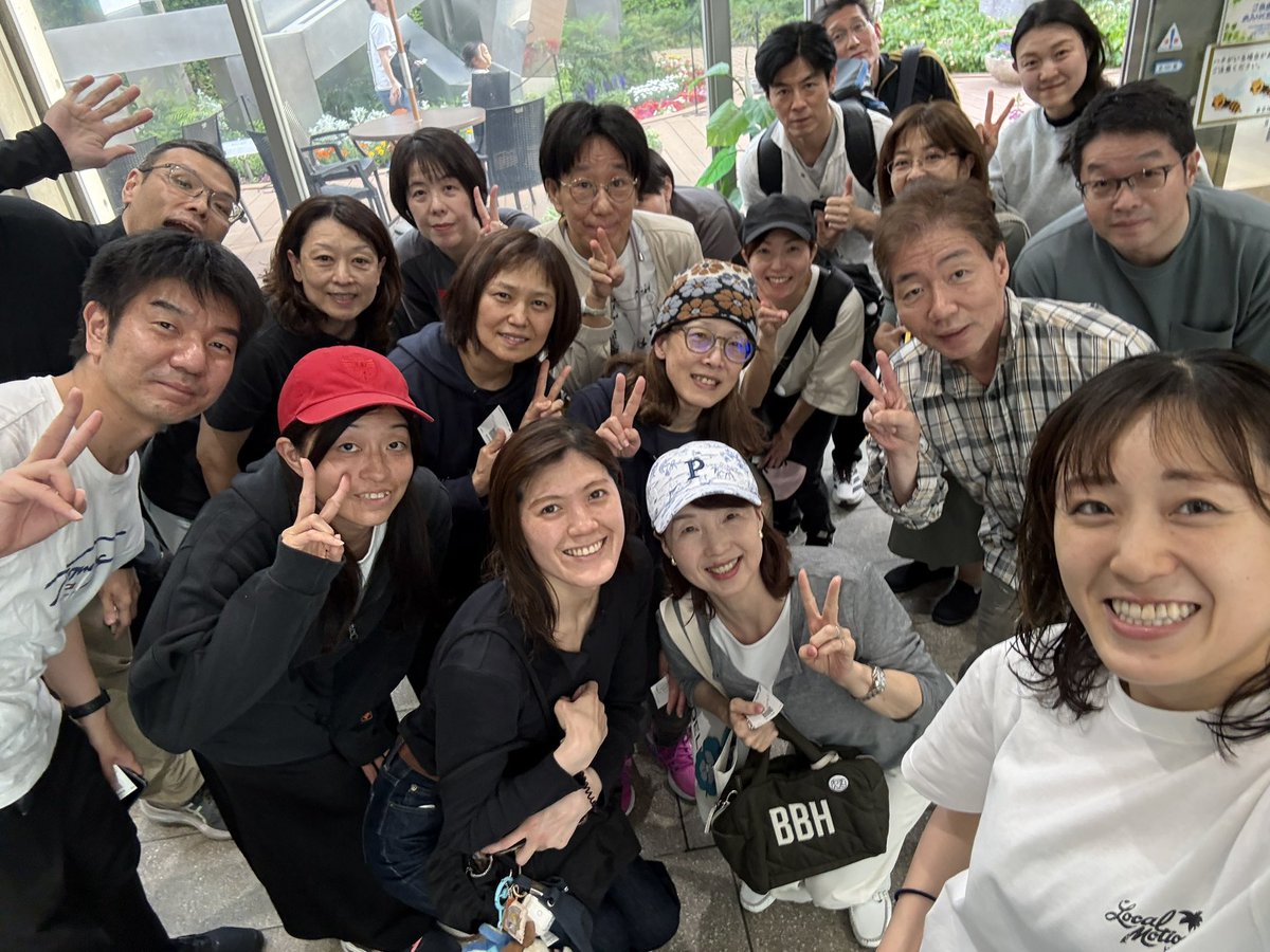 swim_clover's tweet photo. #スイクロチーム練 🐮🍀
☑️AM(土)東体定期レッスン
☑️PMスイクロマスターズ練習
☑️PMスイクロ体育館水泳部練習

みんなお疲れ様🍀🤍

明日の(日)定期はお休みです！
たまには素敵なGWをお過ごしください！
またGW最終日5/6(水)に会いましょう♪ https://t.co/tOuh3H73Nd
