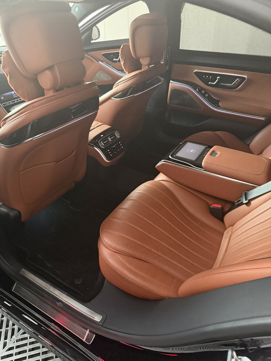 kena_ewuru's tweet photo. This car you can’t find in the US 😎 https://t.co/RYV3vEl1E6