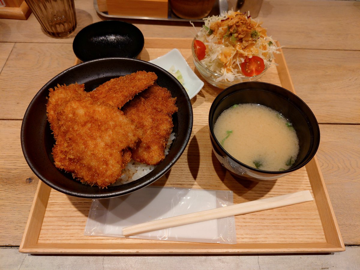 しにゃ tweet media