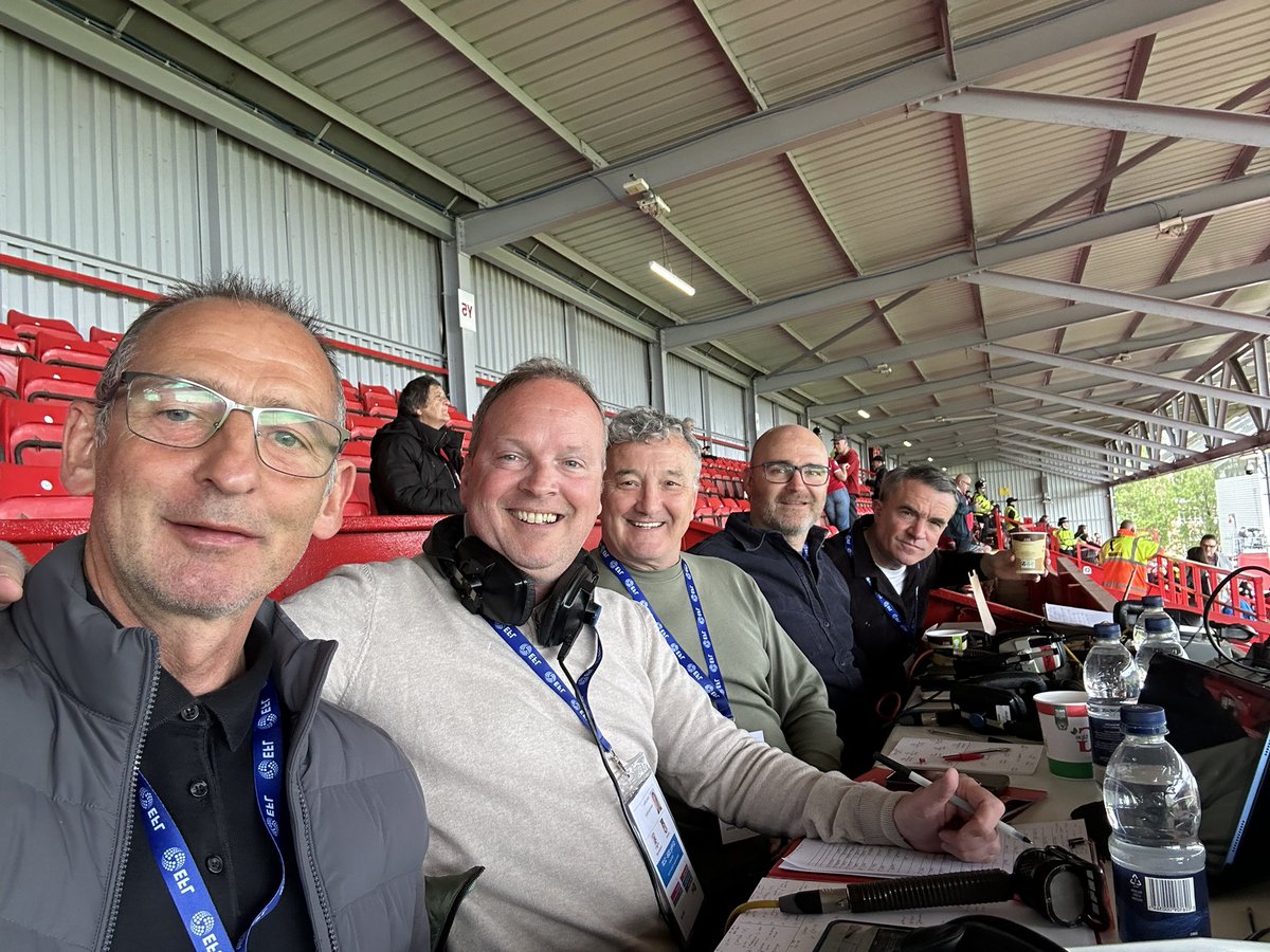 WaynneP's tweet photo. Nerves what nerves 😳 
Excited to be right in the mix  as It’s going to be some afternoon here at the Cae Ras alongside @DylLlanfair @carltrev @IanHunt77 and Barry Horne bringing you all the excitement as it happens @BBCRadioCymru @BBCRadioWales 📻 🎙️ #WxmAfc https://t.co/9EtMUnOMDa