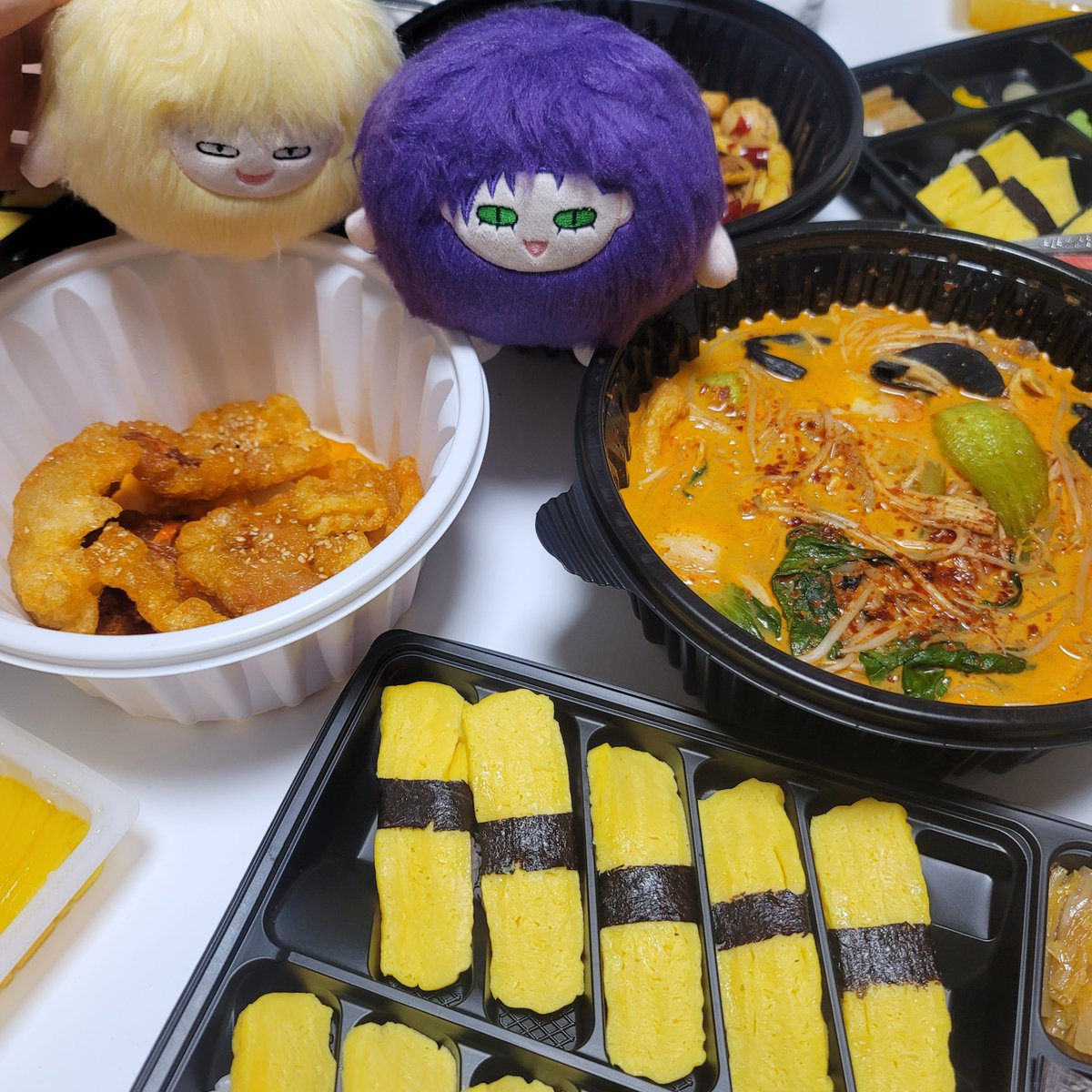 창4)젤리 tweet media