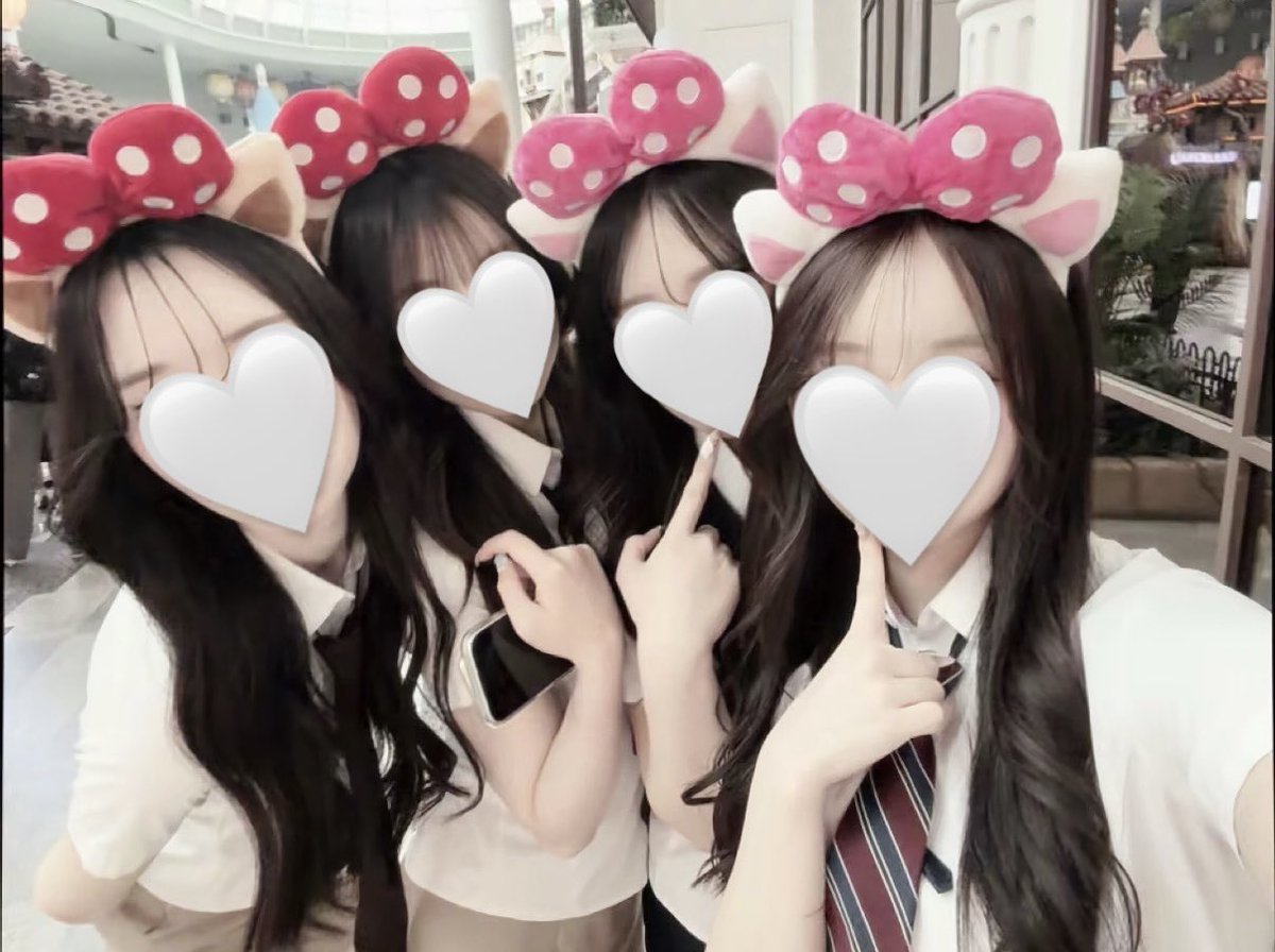 lee_dln's tweet photo. 大好きたちとソウルコン渡韓(͒ ᴖ ·̫ ᴖ⸝⸝ )͒♪︎💕︎ https://t.co/1aY3GMiCGJ
