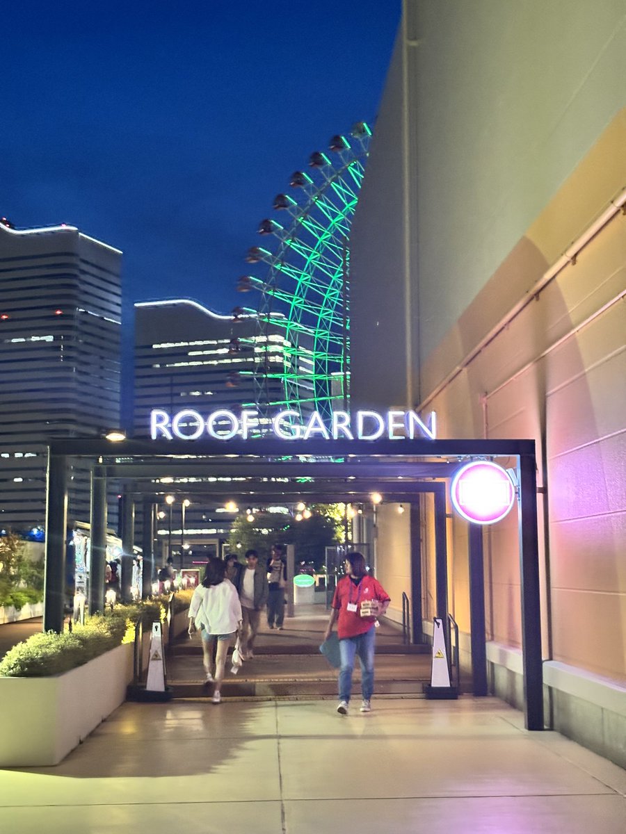 01sD9's tweet photo. RIKUくんオススメの場所また来れた🏙 https://t.co/LB7bmH8CG7