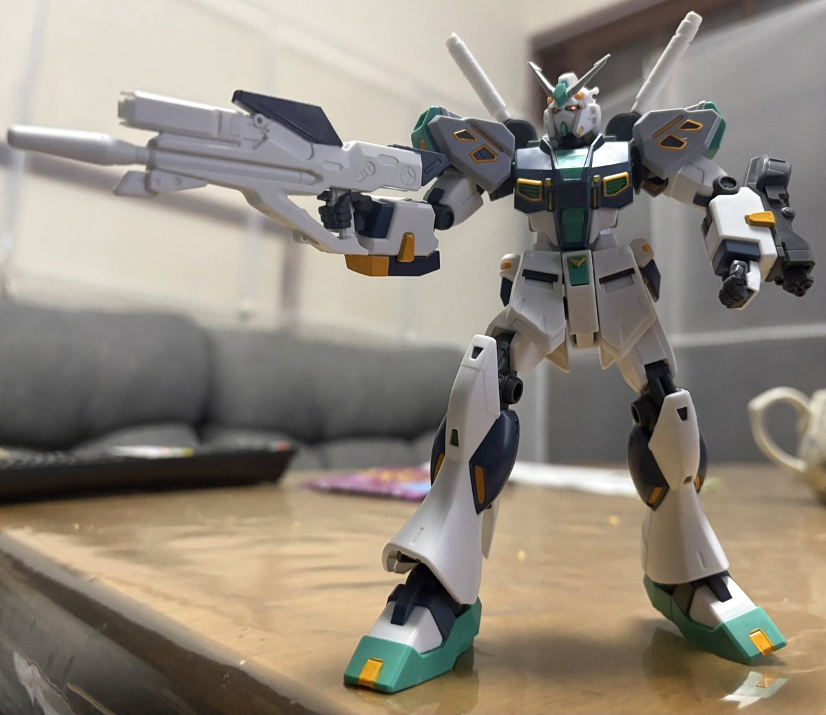 KarumaKamui's tweet photo. 久しぶりにガンプラ‼︎
アリュゼウス��えたからまずは量産型νガンダム部分塗装‼︎
#量産型νガンダム https://t.co/YKwFbqgwr4