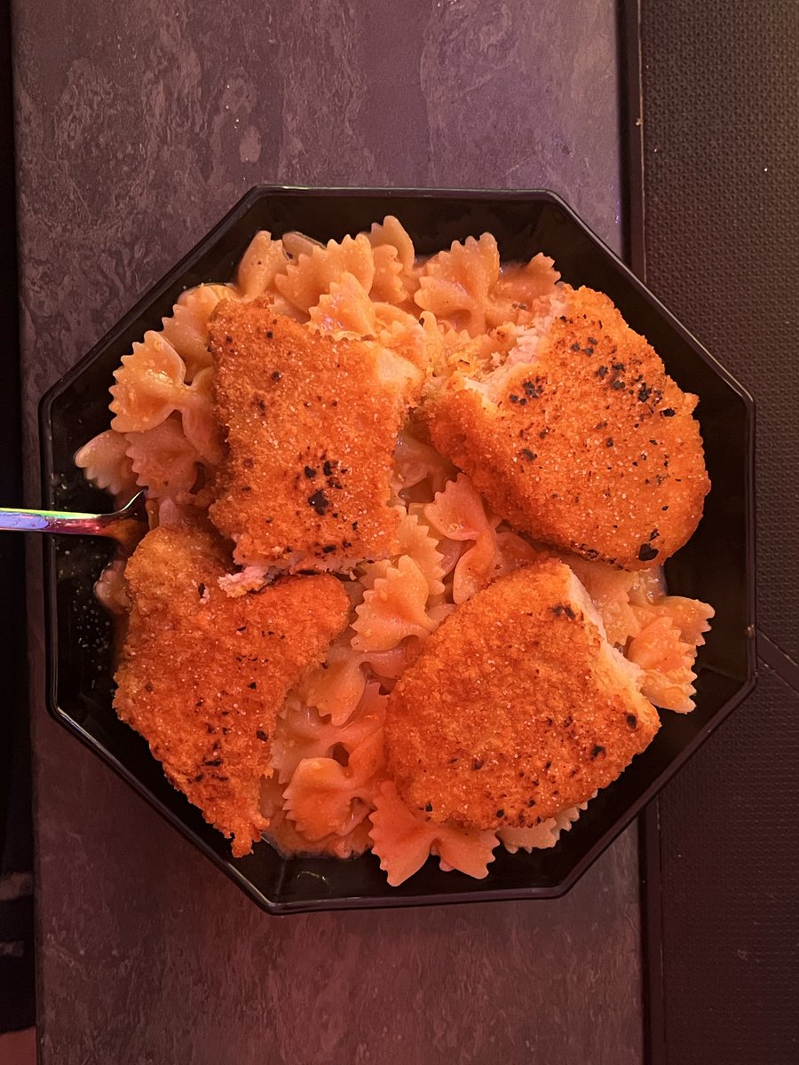 SpeedCraftTV's tweet photo. Poisson au fromage et pâtes sauce curry lait de coco ! ✨ https://t.co/05S58Eyjvb
