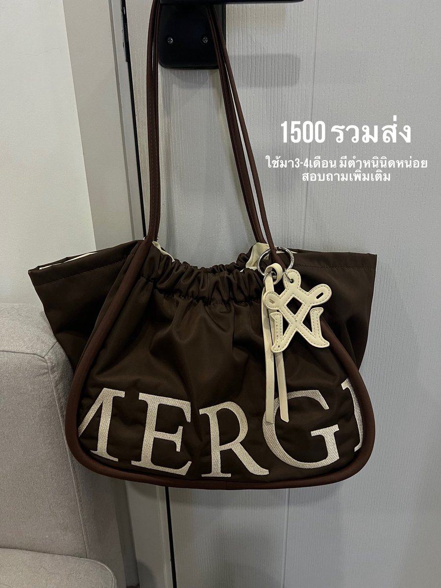 ฝลตกซู่ซ่า tweet media
