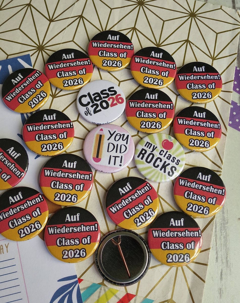 koolbadges's tweet image. Goodbye Class of 2026 - for Language students. We have French, German &amp;amp; Spanish koolbadges.co.uk/au-revoir-clas… #classof2026 #schoolleaver #exams #french #german #spanish #languageschool #koolbadges #badges #keepsake #ukmakers #endofterm