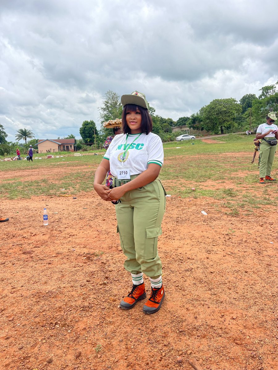 thisismoyin's tweet photo. Latest bonafide Corper ❤️🤭❤️ https://t.co/rPTFJb6kKF