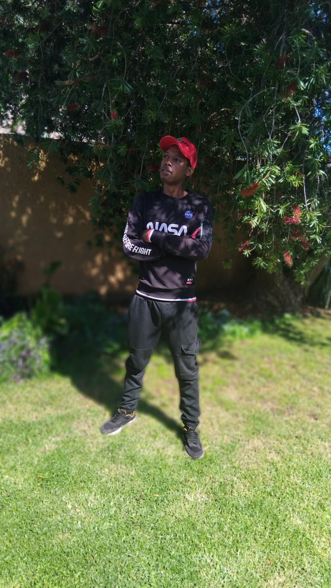 @NQOLOBE_ LEBU tweet media
