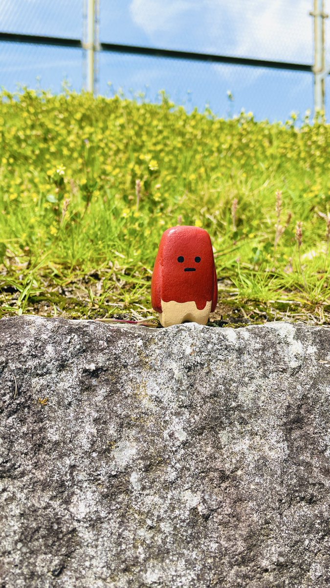 HiROGOODS_hfah's tweet photo. つかの間の晴れ、だったな⛅️

#HiROGOODS #粘土細工 #ハンドメイド https://t.co/aVl68BwimA