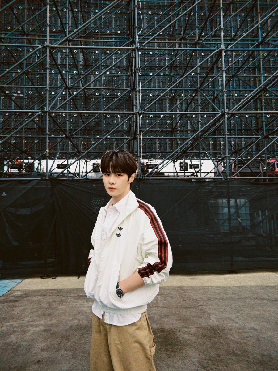 260502 쿤 샤오홍슈 업데이트

今天是温柔学长🌥️
#他好像知道自己很帅 #钱锟 #少年感 #威珍妮辅食