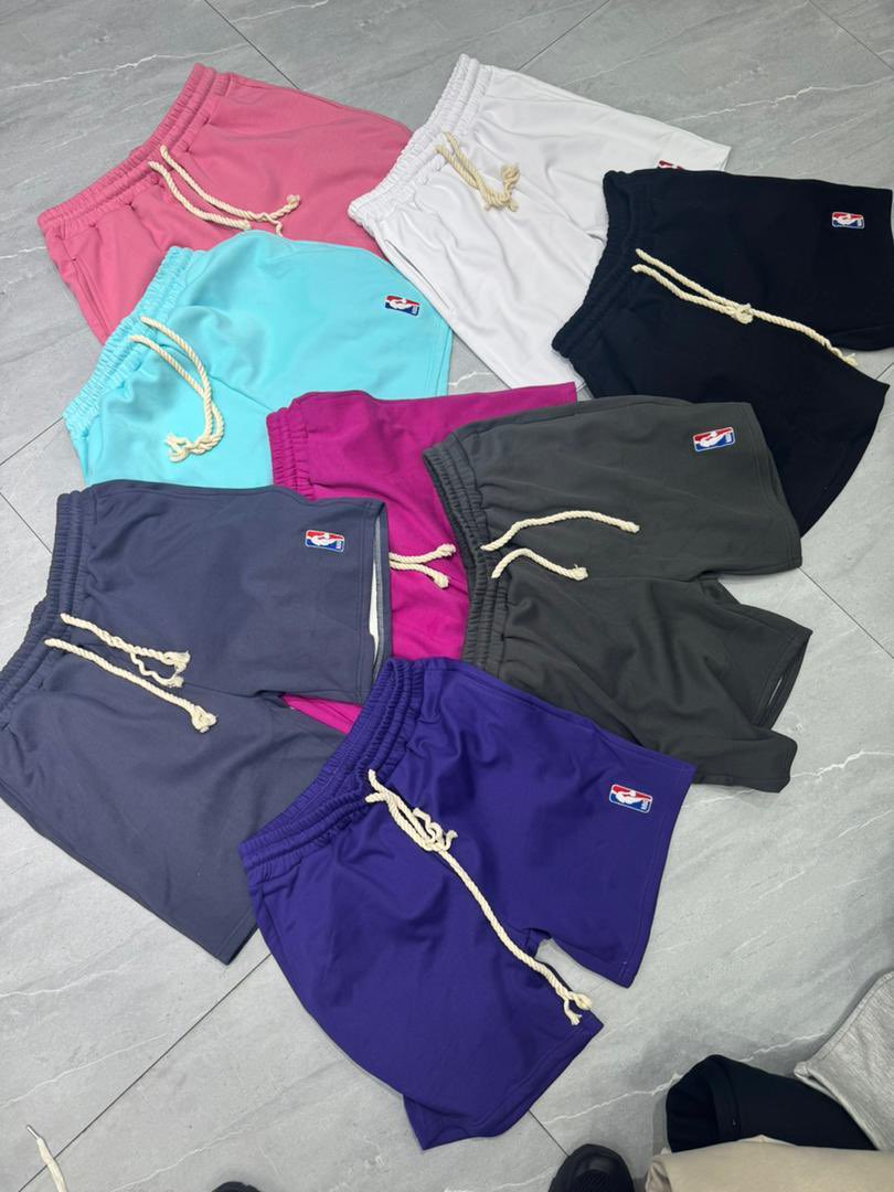 delediallo0's tweet photo. 🩳 Shorts disponibles à 5000F  

Confortables et stylés 🔥  

📞 77 519 87 26 https://t.co/PwB1hwoGJB