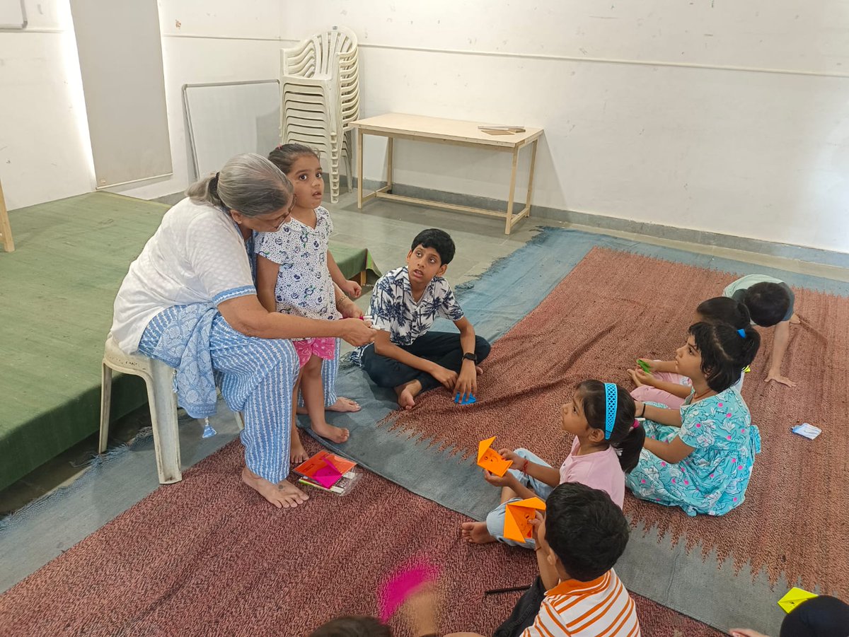 vadodara_csc's tweet photo. A day full of creativity and curiosity at CSC ✂️🌱
From crafting fun paper toys to exploring the future of farming through hydroponics, it was all about learning by doing and growing young minds! 💡✨
#WorkshopVibes #LearningByDoing #Hydroponics #CreativeKids #STEMLearning https://t.co/cL4qGKnJwC