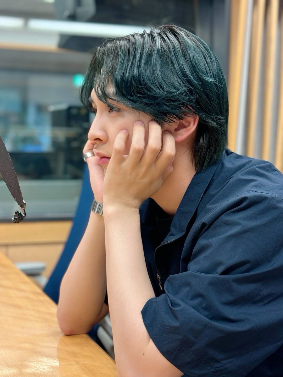 chesches712's tweet photo. まじで吉田仁人の横顔が好きです https://t.co/jScaeEFn1r