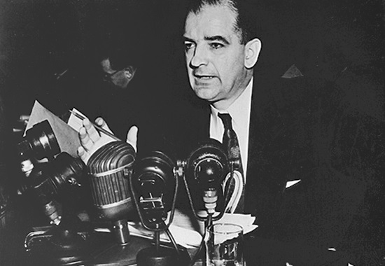 SpiesVespers's tweet photo. OTD May 2, 1957 #Joseph_McCarthy died. Amateur spycatcher from Wisconsin, not terribly effective but much hoopla.
''McCarthy's star chamber proceedings,'' FBI Agent Robert Lamphere wrote, ''his lies and overstatements hurt our counterintelligence efforts.'' https://t.co/pIIw5bU3dE