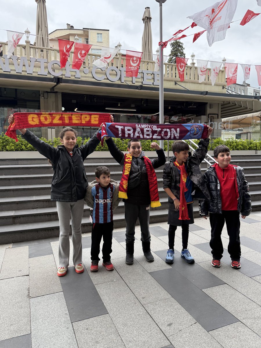 Göztepe - Republic tweet media