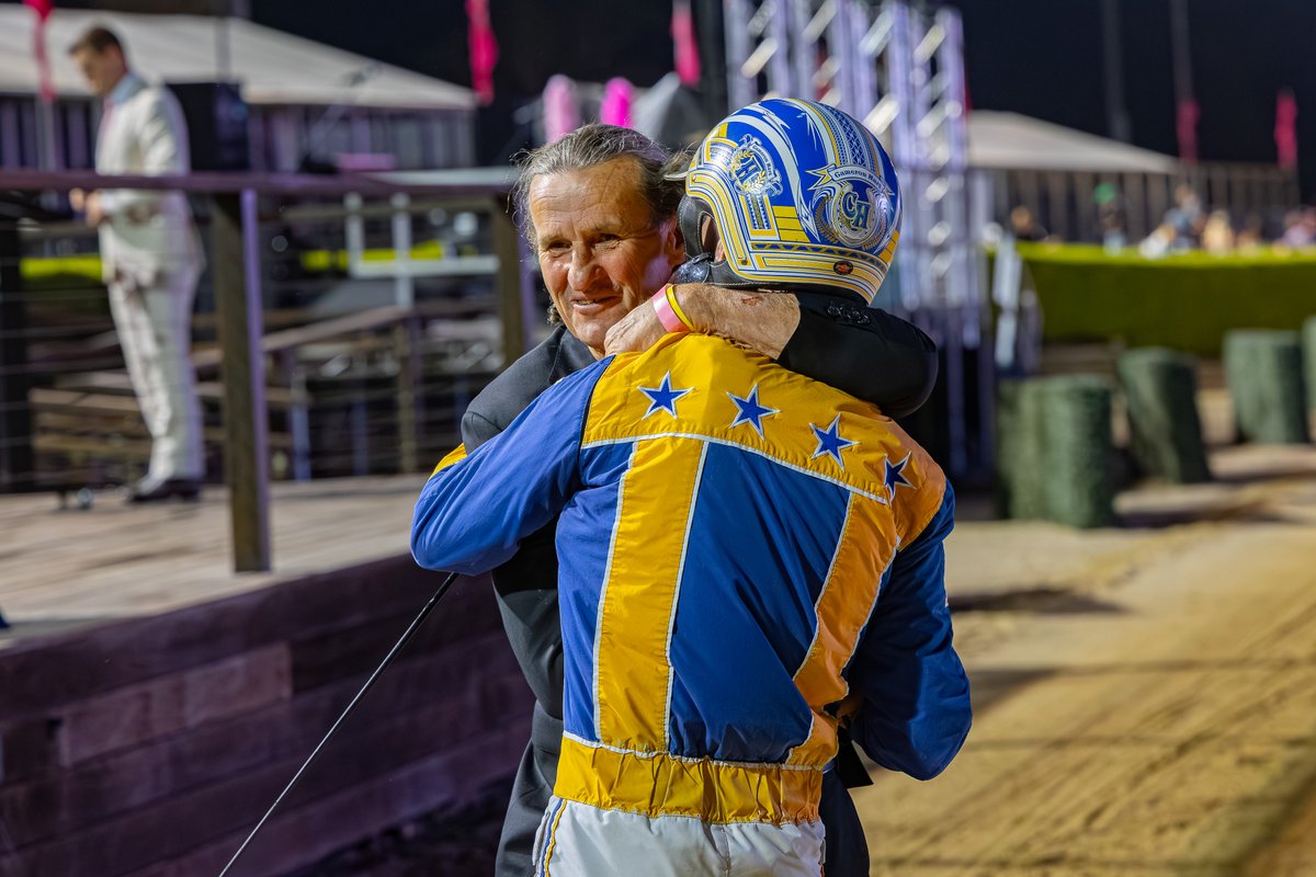 Club Menangle tweet media