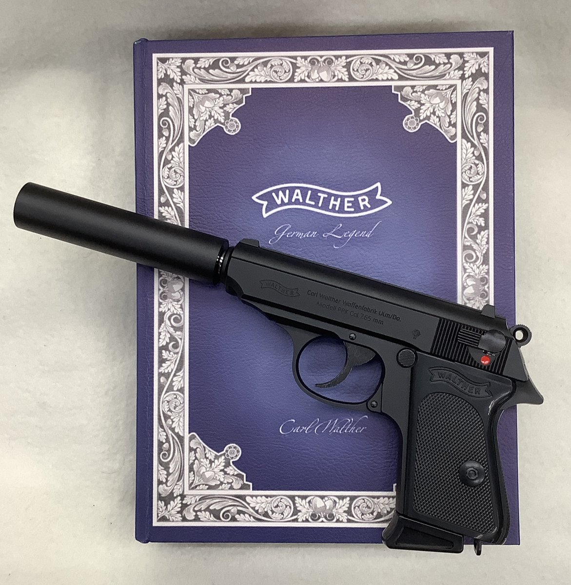 AngsGunShop's tweet photo. マルゼン人気新製品ガスブローバックガン:
#ワルサーPPK #シークレットエディション
が極少量あります🤏‼️😍
¥21,780(税込)
立川店&amp;池袋店より https://t.co/z4F4M8fTYZ