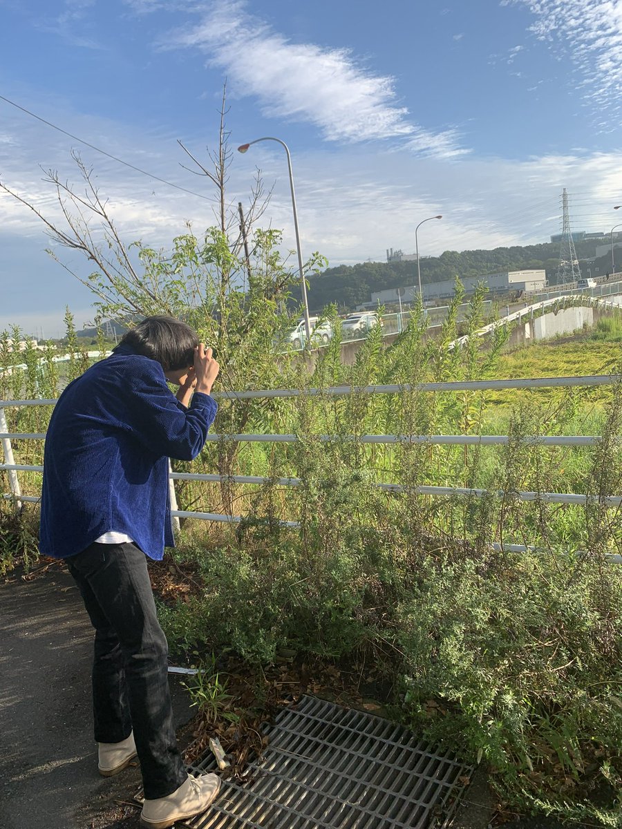 この撮影の合間で飲んだこいつ、夏休みの宿題の計画の甘さくらいなら、とナメてかかったら親の仇くらい甘かったな

あと萩本先生がゴキゲンでフィルムカメラでずっと色んなもの撮ってたんだけど、あの写真たちがその後どうなったのかは誰も知らない...(ホラー)