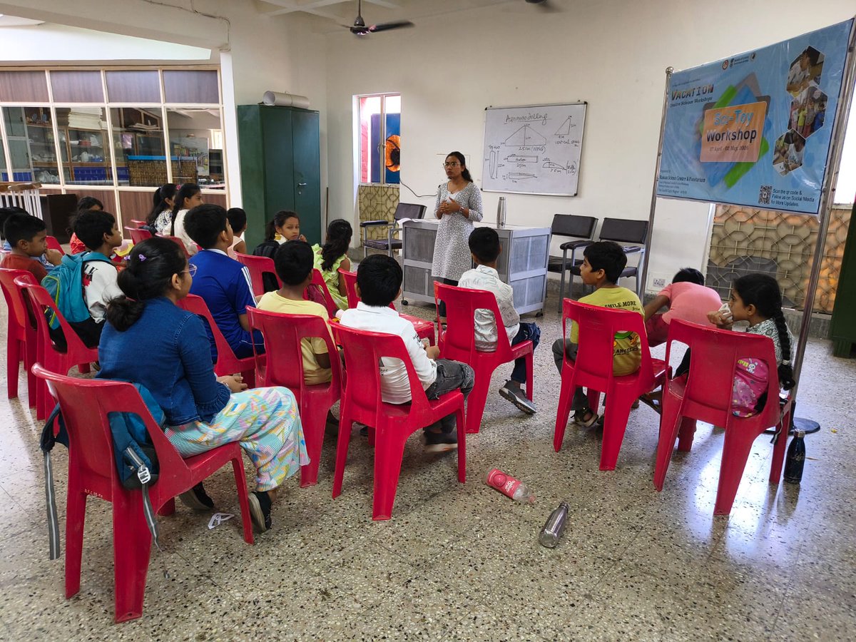 RamanCentre's tweet photo. 🧸🔬 Last Day of Sci-Toy Workshop (Batch 1) at @RamanCentre, a unit of @ncsmgoi @MinOfCultureGoI 🎉
A fun-filled journey of hands-on science and creativity comes to an end! ✨
Batch 2 begins from 4th May 🚀
#SciToyWorkshop #STEMFun #RamanScienceCentre #LearningByDoing https://t.co/NHTJWegxwn