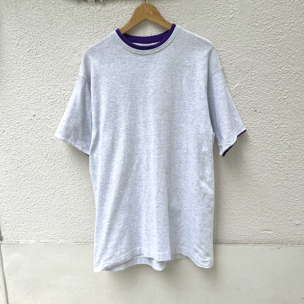 FBT_SHOP's tweet image. 🍇🍇🍇
size L
¥5,500-
袖口を折り返してリンガーteeっぽくしても可愛いです🙆‍♀️
#fruitoftheloom
#madeinusa 
#FBTSHOP
#学芸大学
 instagram.com/p/DX1Waz_EqkP/…